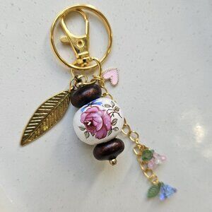 Pink Rose & Gold Leaf Charm Beaded Keychain